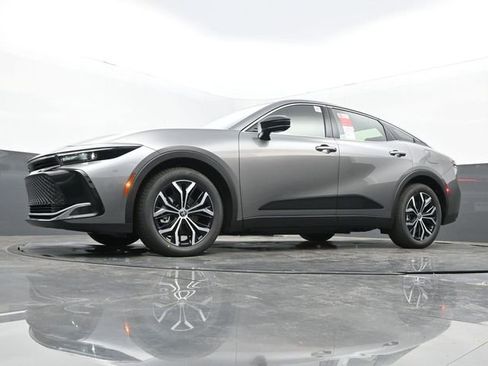 New 2026 Toyota Crown XLE image 16