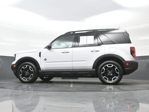Used 2023 Ford Bronco Sport Outer Banks w/ Tech Package AWD/4WD image 29