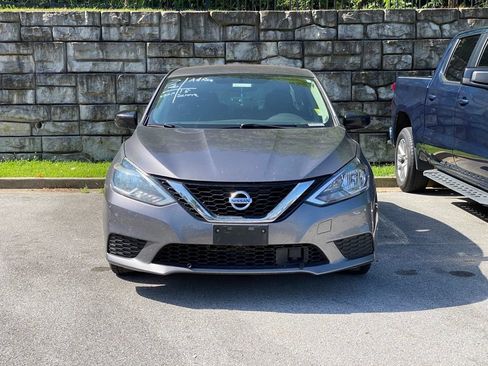 Used 2018 Nissan Sentra S w/ S Midnight Style Package FWD image 2