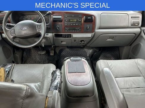 Used 2006 Ford F350 XLT image 13