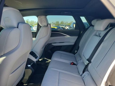 New 2025 Cadillac Lyriq Sport RWD image 18
