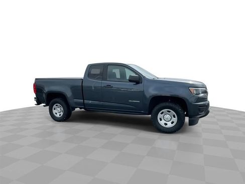 Used 2020 Chevrolet Colorado W/T w/ WT Convenience Package image 2