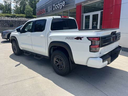 New 2025 Nissan Frontier PRO-4X image 5