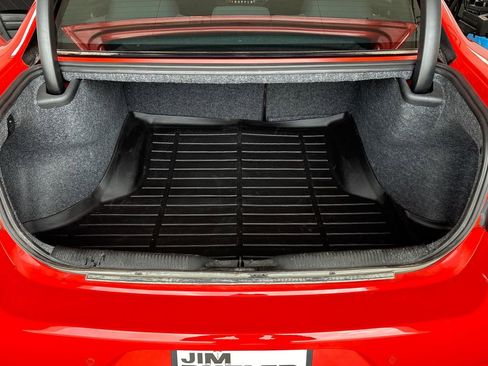 Used 2023 Dodge Charger SXT w/ Blacktop Package image 28