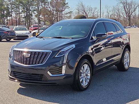 Used 2024 Cadillac XT5 Luxury image 2