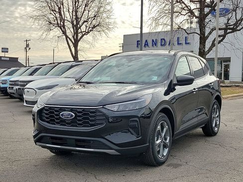 New 2026 Ford Escape ST-Line w/ Tech Pack #1 FWD image 2