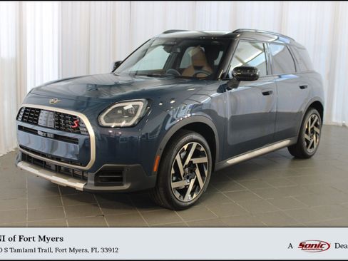 New 2026 MINI Cooper Countryman S w/ Comfort Package Max image 1