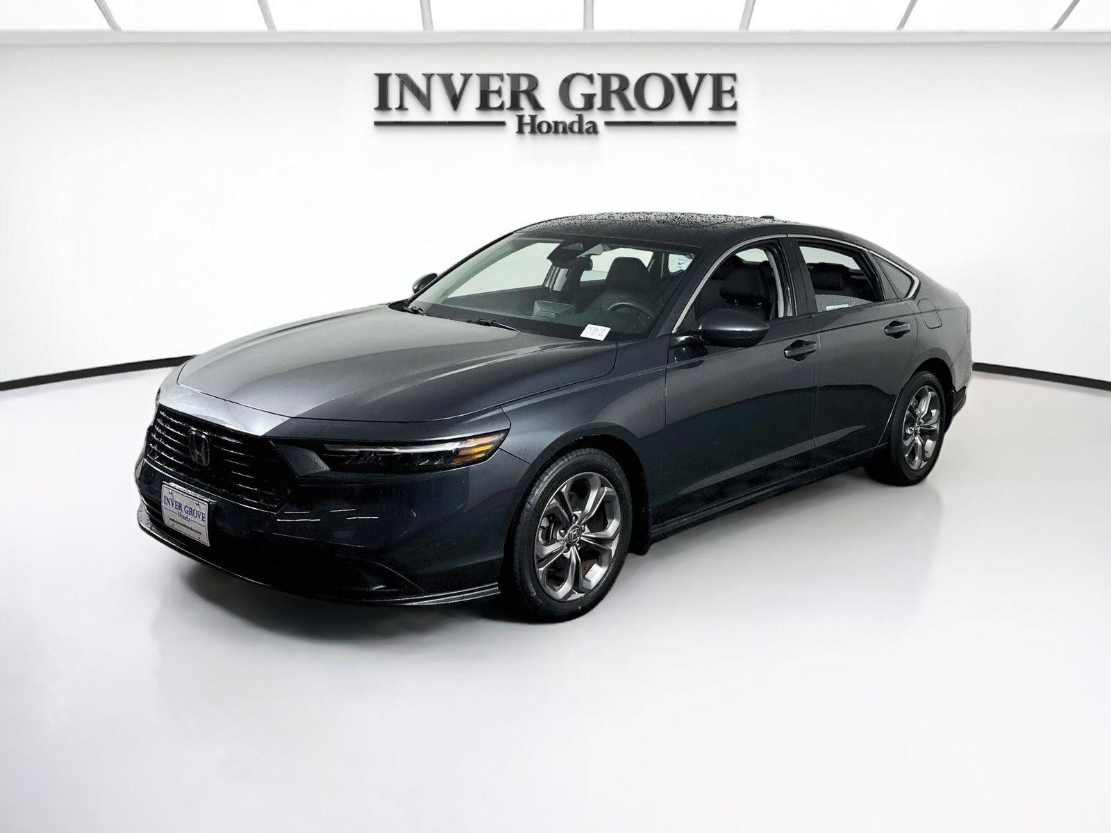 Used 2024 Honda Accord EX image 1