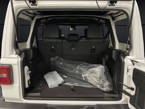 New 2025 Jeep Wrangler Sahara w/ Technology Group image 14