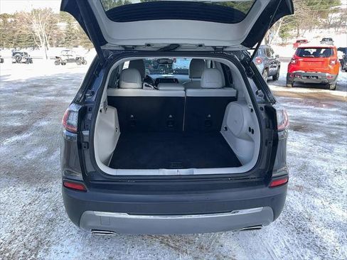 Certified 2019 Jeep Cherokee Limited image 19