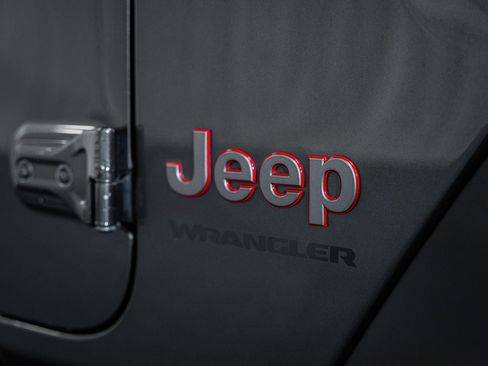 Used 2018 Jeep Wrangler Rubicon image 17