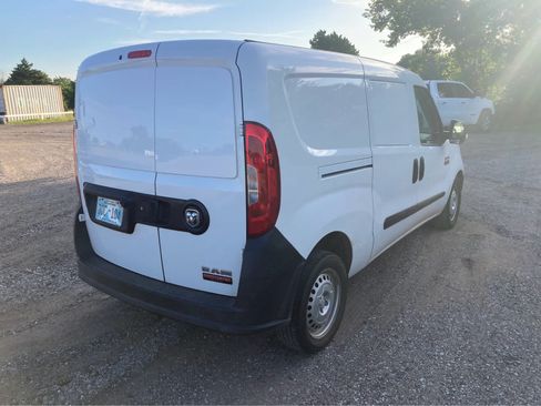 Used 2021 RAM ProMaster City Tradesman FWD image 11