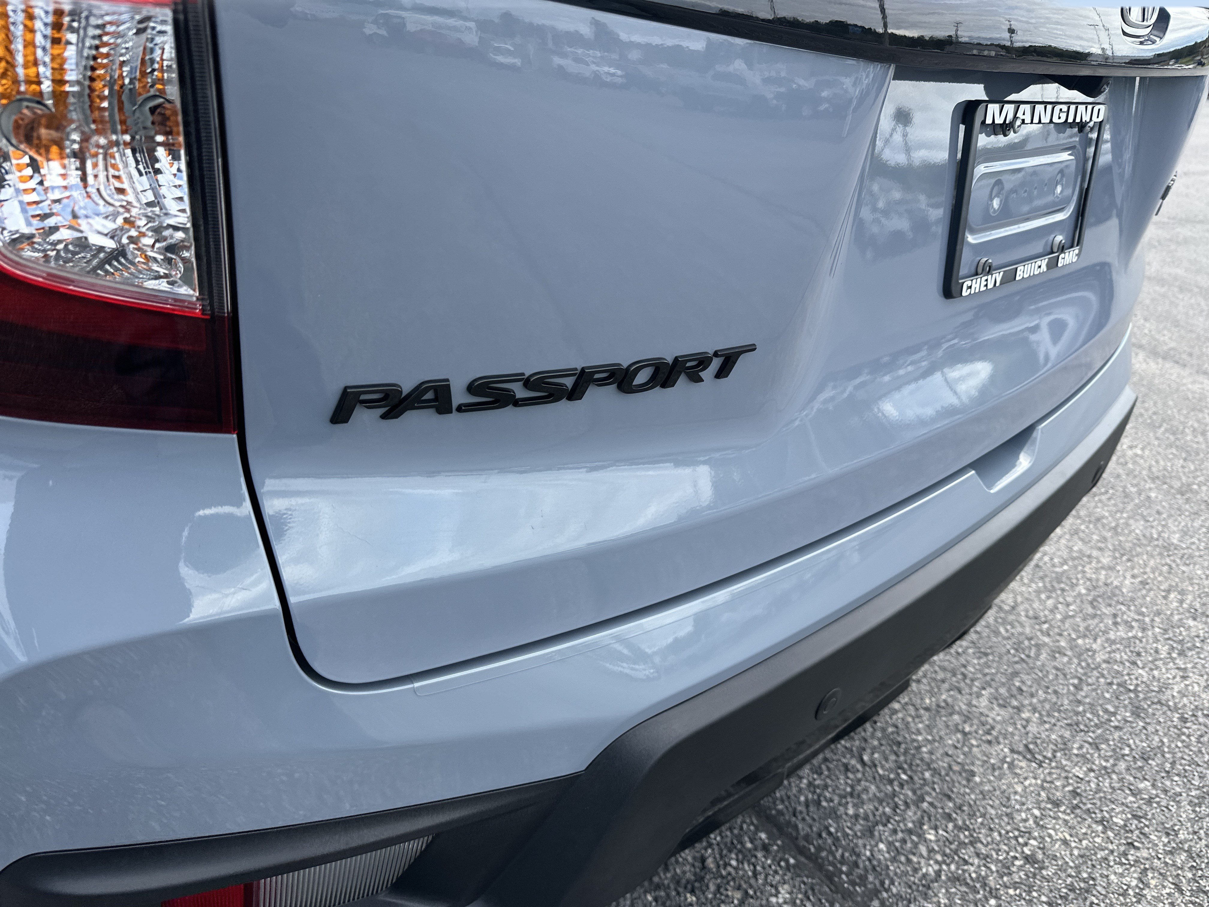 Used 2025 Honda Passport Black Edition image 5