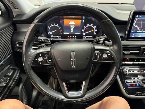 Used 2022 Lincoln Corsair AWD w/ Premium Package image 33