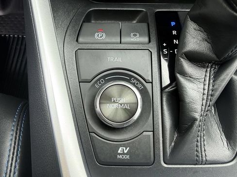 Certified 2023 Toyota RAV4 XSE AWD/4WD image 24