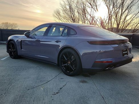 New 2026 Porsche Panamera 4 image 3