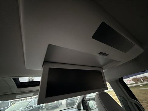 Used 2020 Toyota Sienna XLE Premium image 35