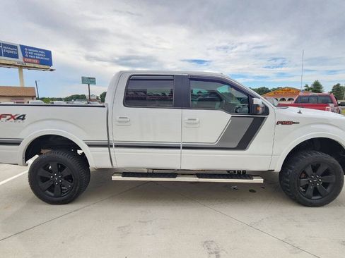 Used 2014 Ford F150 FX4 w/ Equipment Group 402A Luxury AWD/4WD image 7