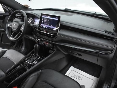 Used 2022 Jeep Compass Altitude image 22