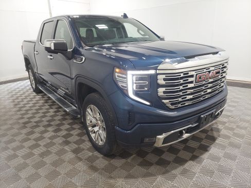 Used 2022 GMC Sierra 1500 Denali AWD/4WD image 4