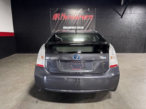 Used 2010 Toyota Prius Three FWD image 4
