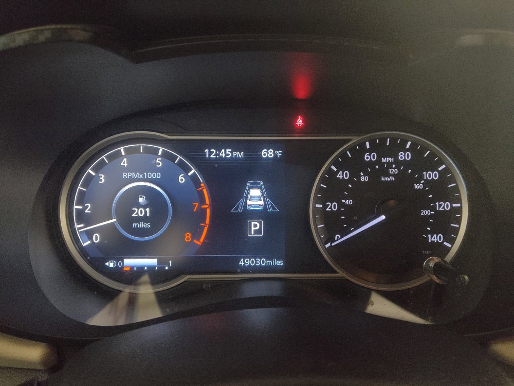 Used 2021 Nissan Versa SV FWD image 23