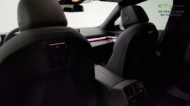 Used 2026 BMW i5 eDrive40 w/ M Sport Package RWD image 46