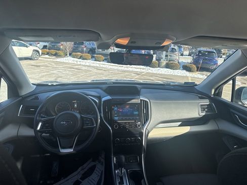 Used 2022 Subaru Ascent Premium w/ Convenience Package image 7