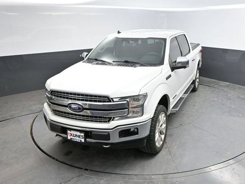 Used 2019 Ford F150 Lariat w/ Equipment Group 502A Luxury AWD/4WD image 33