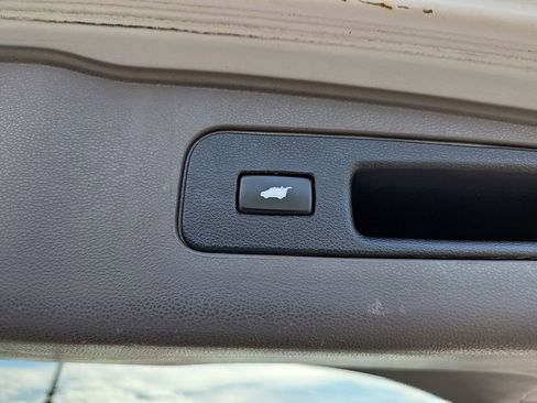 Used 2016 Honda Odyssey Touring image 19