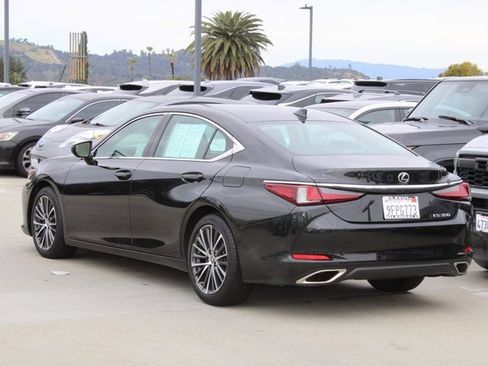Certified 2023 Lexus ES 350 w/ Premium Package image 19