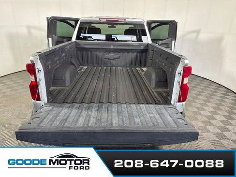 Used 2020 Chevrolet Silverado 1500 LT AWD/4WD image 21