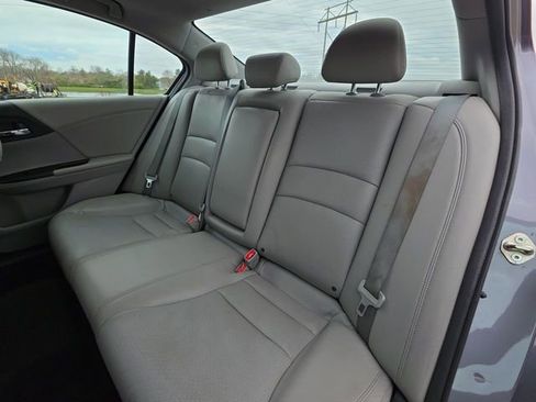 Used 2016 Honda Accord EX-L image 29