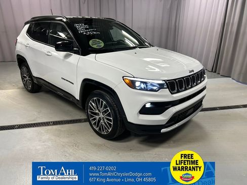 Used 2024 Jeep Compass Limited w/ Elite Group image 1