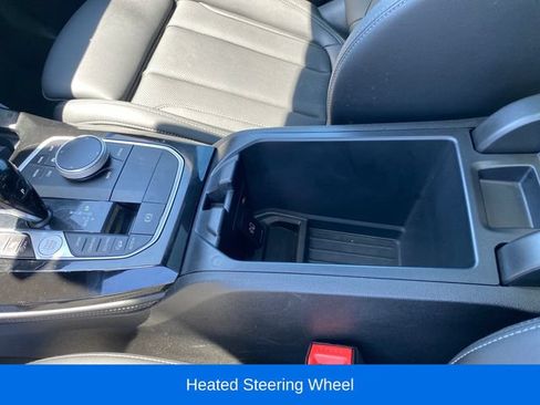 Used 2025 BMW X4 xDrive30i AWD/4WD image 15