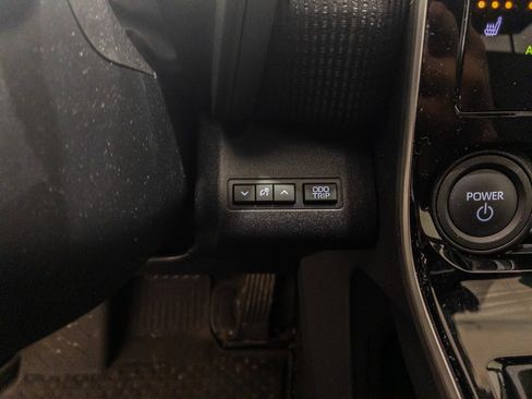 Used 2024 Subaru Solterra Limited image 23