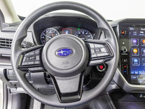 Used 2025 Subaru Crosstrek 2.0i Premium image 29
