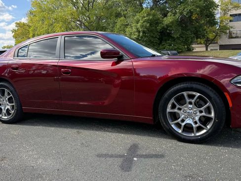 Used 2017 Dodge Charger SXT w/ AWD Plus Group image 9