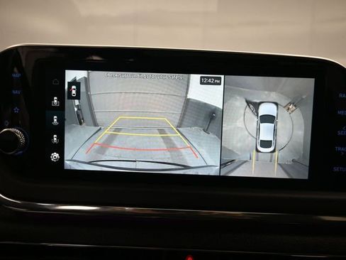 Used 2022 Hyundai Sonata Limited image 18