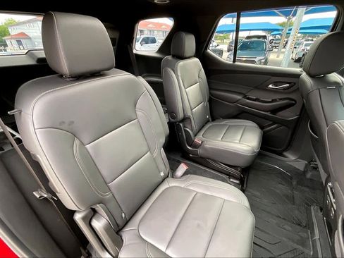 Used 2023 Chevrolet Traverse LT w/ LT Premium Package AWD/4WD image 20