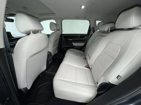 Used 2025 Honda CR-V EX-L image 13