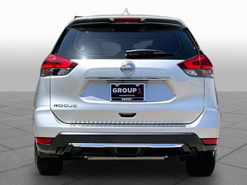 Certified 2020 Nissan Rogue S FWD image 5