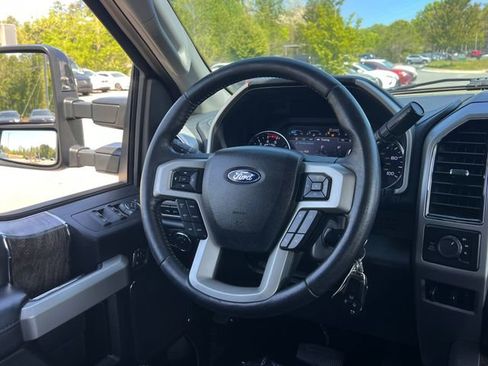 Used 2019 Ford F250 Lariat w/ Lariat Value Package image 17