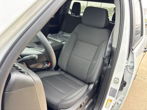 New 2026 Chevrolet Silverado 2500 Custom w/ Custom Value Package image 19