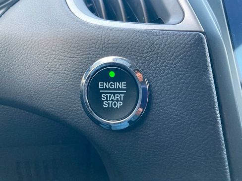 Used 2024 Ford Edge SEL AWD/4WD image 19
