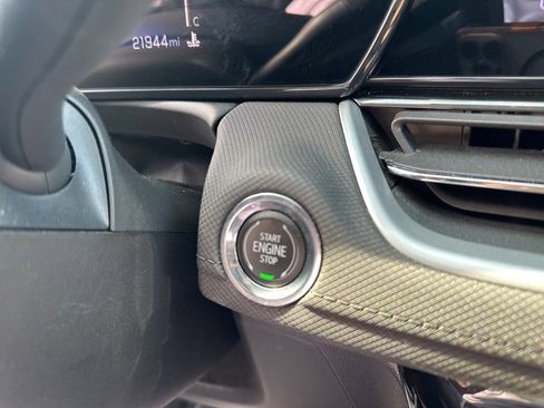 Used 2024 Chevrolet TrailBlazer LT w/ LT Cold Weather Package image 20