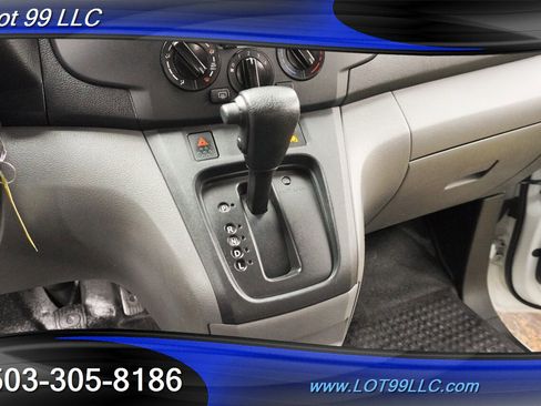Used 2017 Chevrolet City Express LT image 20