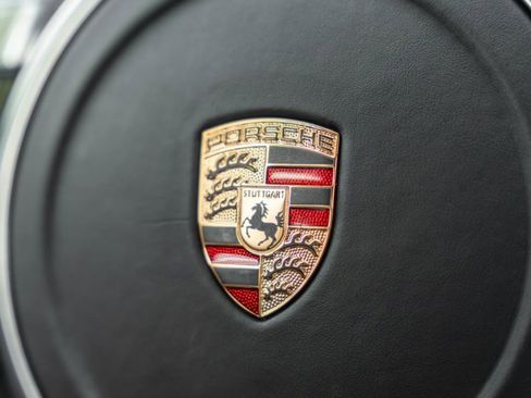 Used 2014 Porsche 911 GT3 RWD image 47