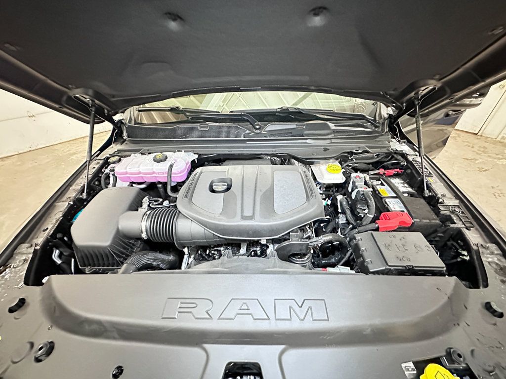New 2026 RAM 1500 Big Horn AWD/4WD image 43