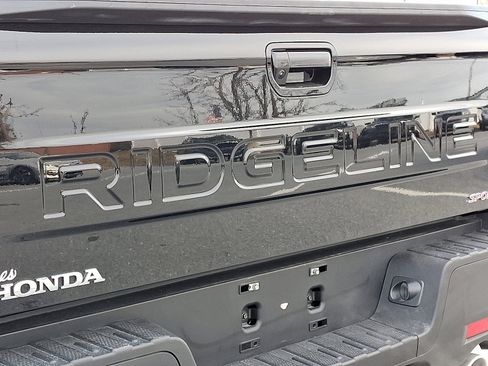 Certified 2024 Honda Ridgeline Sport image 30